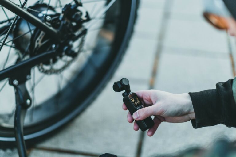 Essential Tips for Maintaining Your Cycling Accessories Effectively